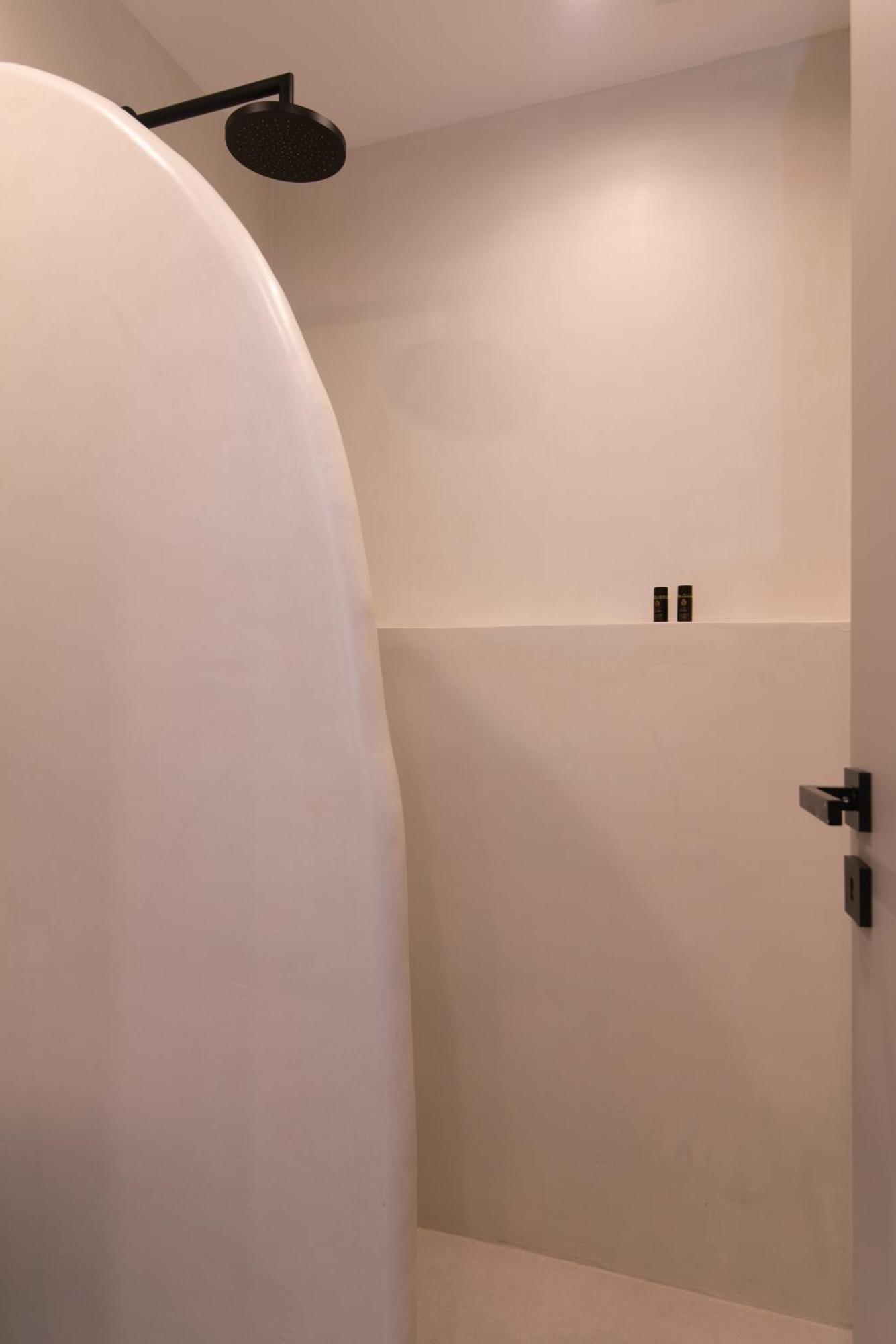 Porte Accommodation Kamares  Eksteriør bilde